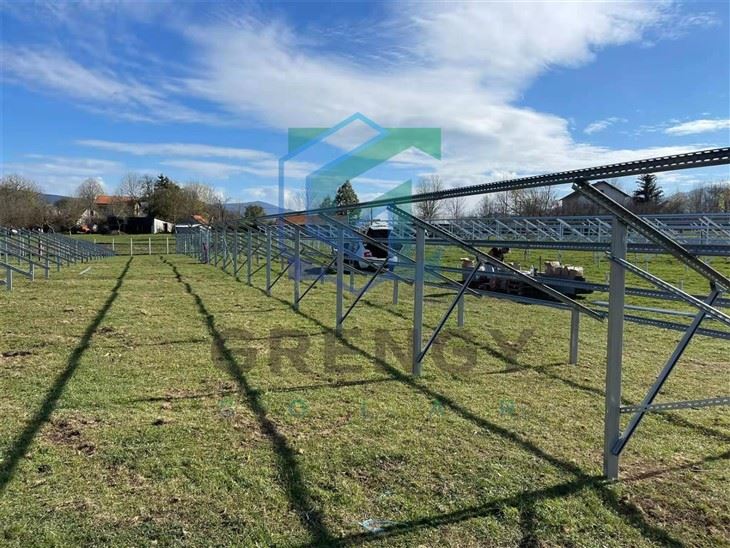 Ramming Piles Ground Solar Mounting Structures